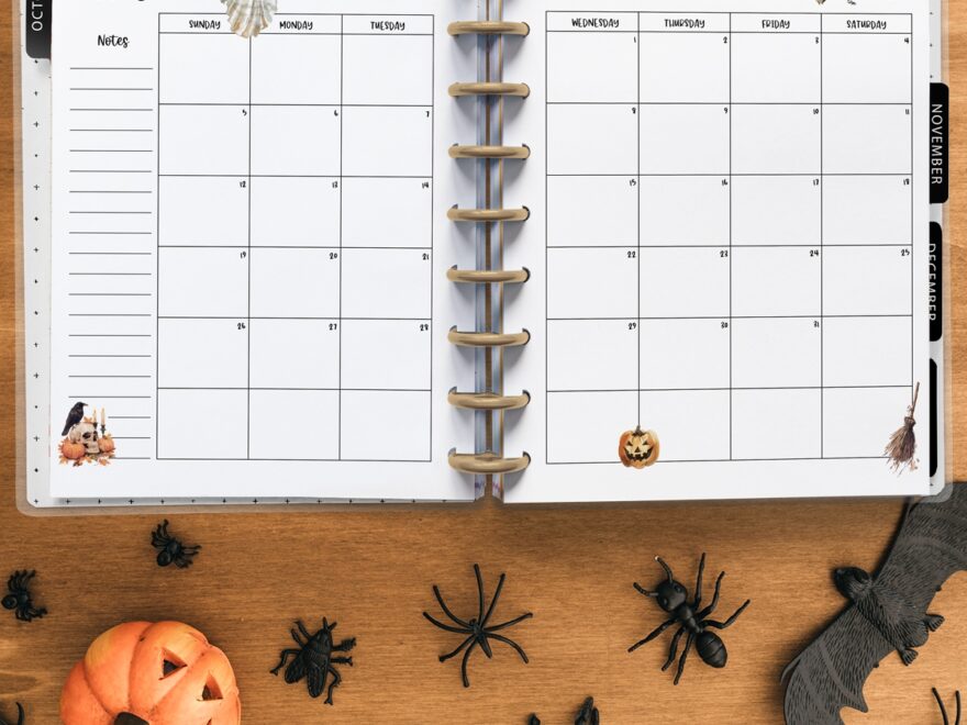2025 Free Printable Monthly Calendar With Holidays